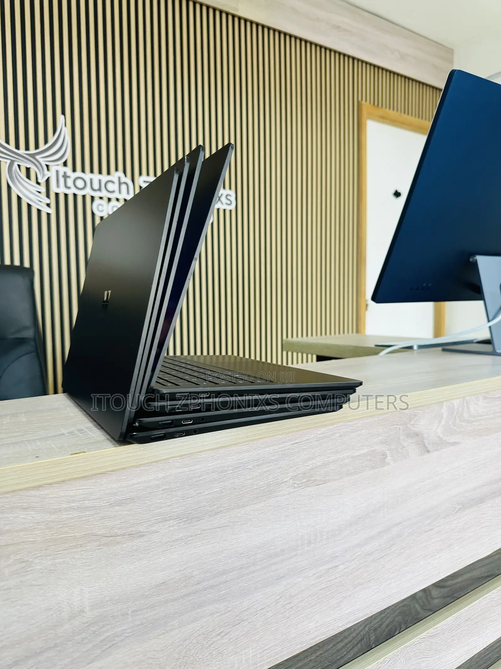 Laptop Microsoft Surface Laptop 5 16GB Intel Core i5 SSD 512GB