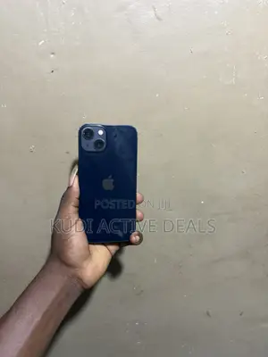 Apple iPhone 13 128 GB Black