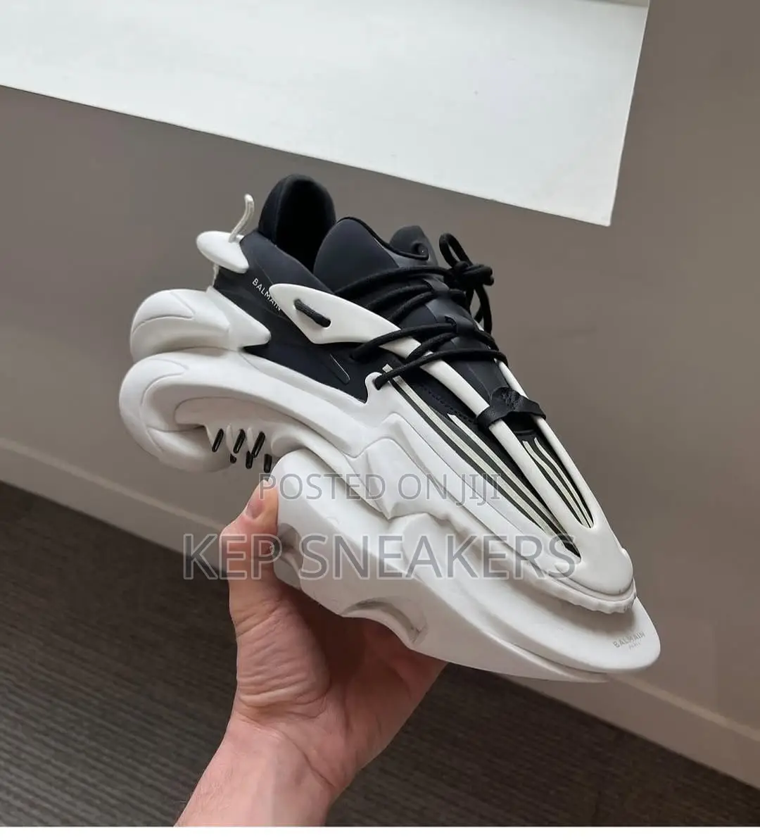 Balmain Unicorn Low-Top