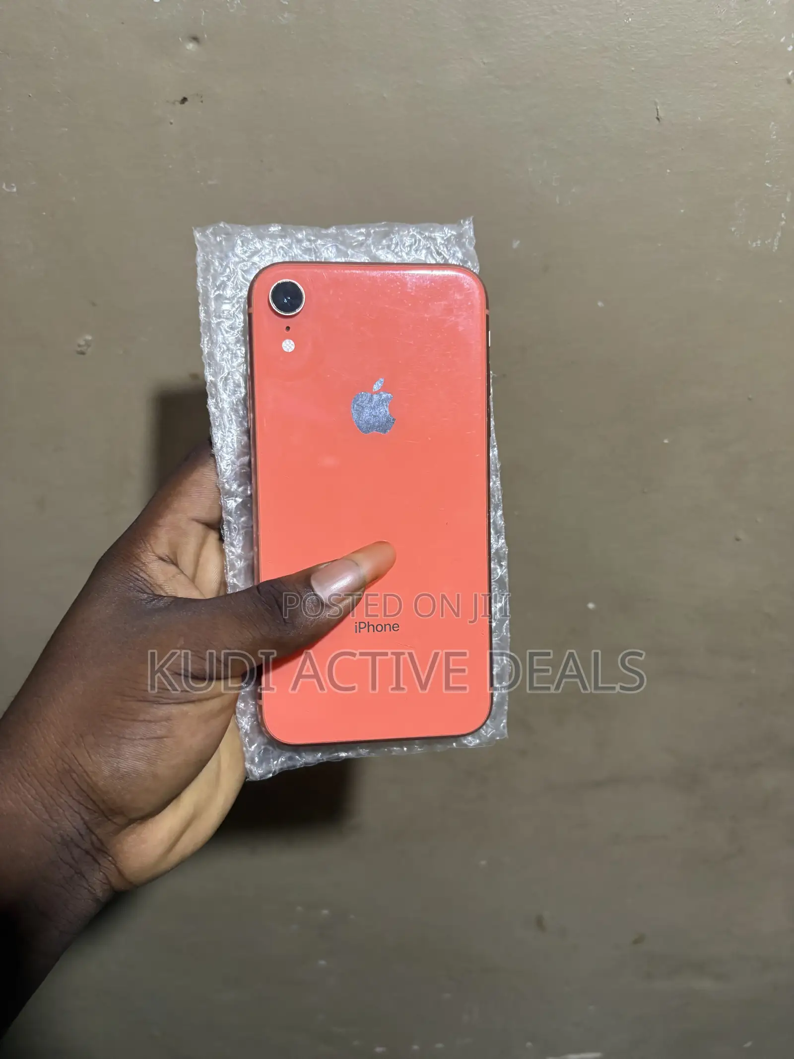 New Apple iPhone XR 64 GB Orange
