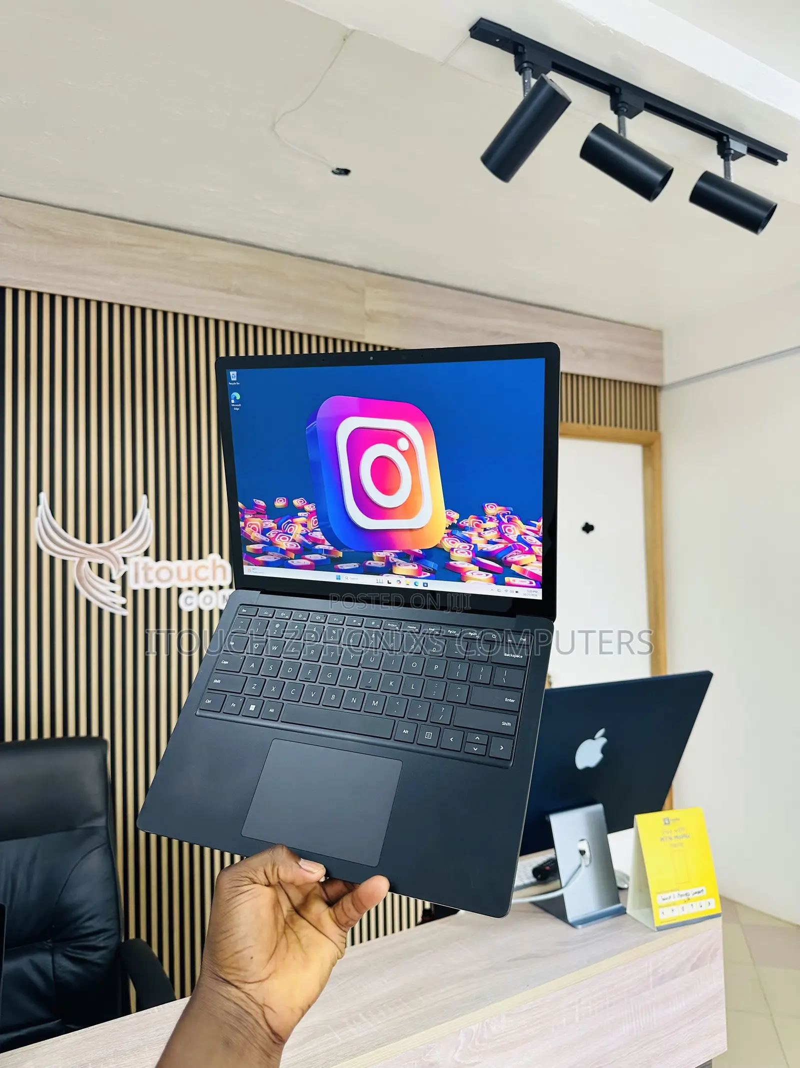 Laptop Microsoft Surface Laptop 5 16GB Intel Core i7 SSD 512GB