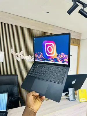Laptop Microsoft Surface Laptop 5 16GB Intel Core i7 SSD 512GB