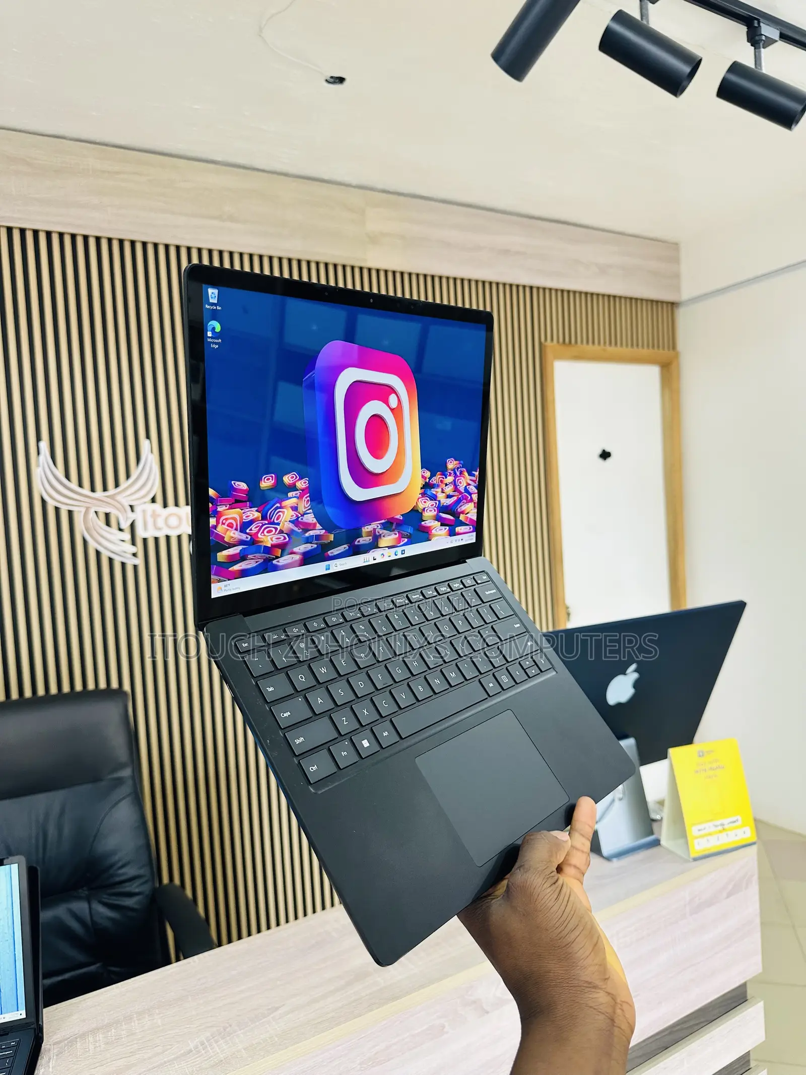Laptop Microsoft Surface Laptop 5 16GB Intel Core i7 SSD 512GB