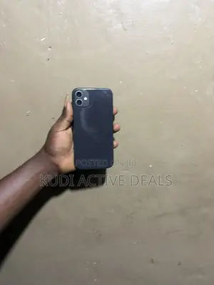 Apple iPhone 11 64 GB Black