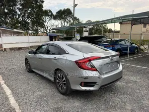 Honda Civic 2017 Silver