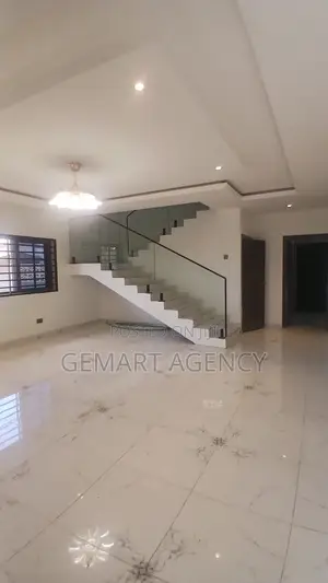 3bdrm Apartment in Adenta Sakura for rent