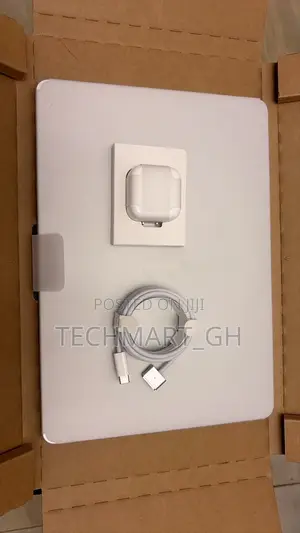 New Laptop Apple MacBook Air 2026 M5 16GB Apple M5 SSD 512GB
