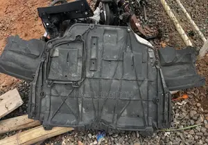 2019,2020 Toyota C-Hr Splash Panel/Under Panel