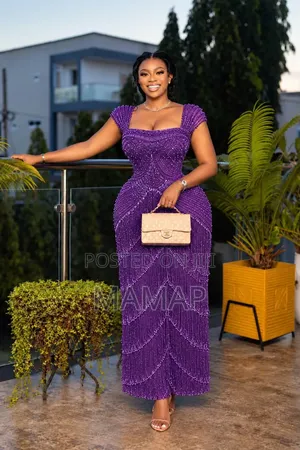 Women's Lace Pencil Dress