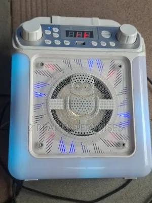 Singing Machine SML650W Karaoke Player
