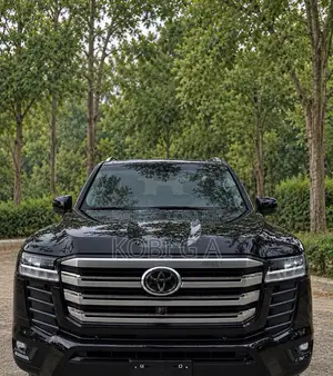 New Toyota Land Cruiser LC300 2025 Black