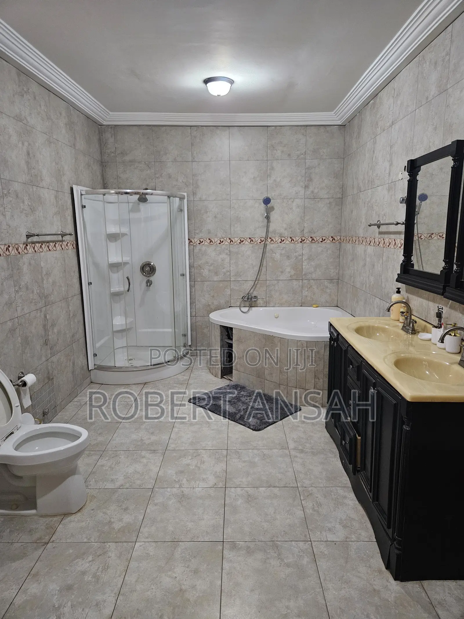 5bdrm House in Oyarifa Mall Area for sale