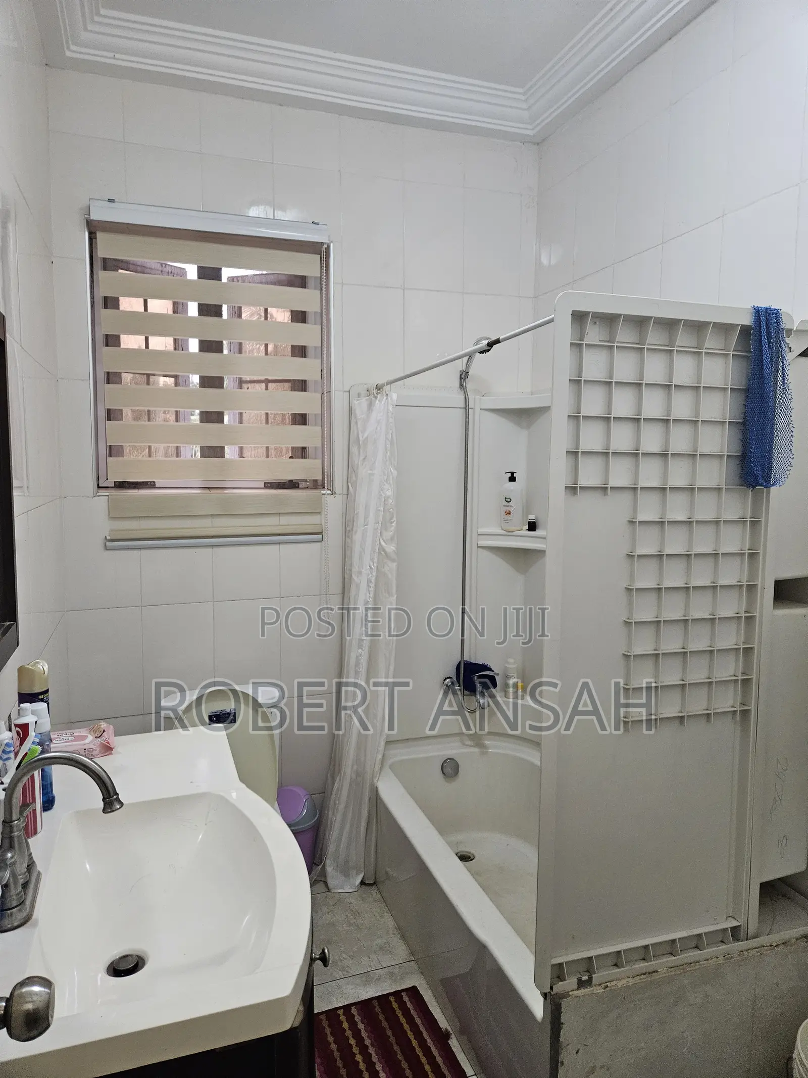 5bdrm House in Oyarifa Mall Area for sale