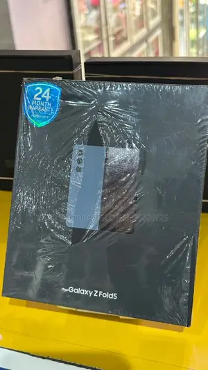 New Samsung Galaxy Z Fold3 5G 256 GB Black
