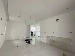 4bdrm House in East Legon for sale
