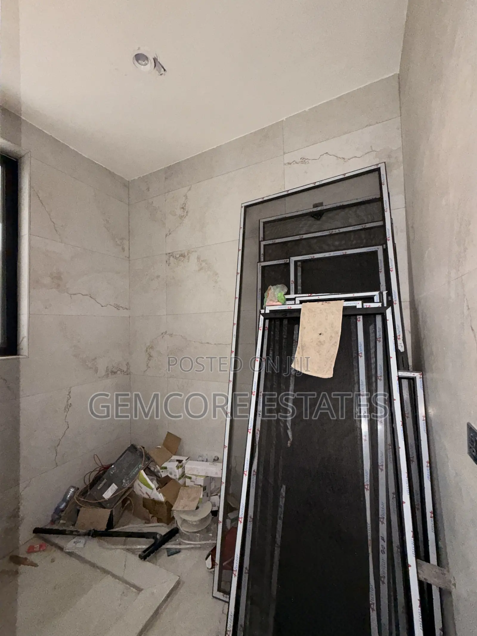 4bdrm House in East Legon for sale