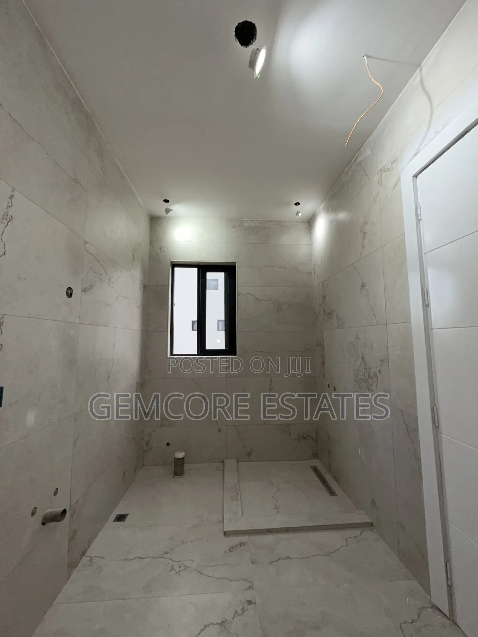 4bdrm House in East Legon for sale