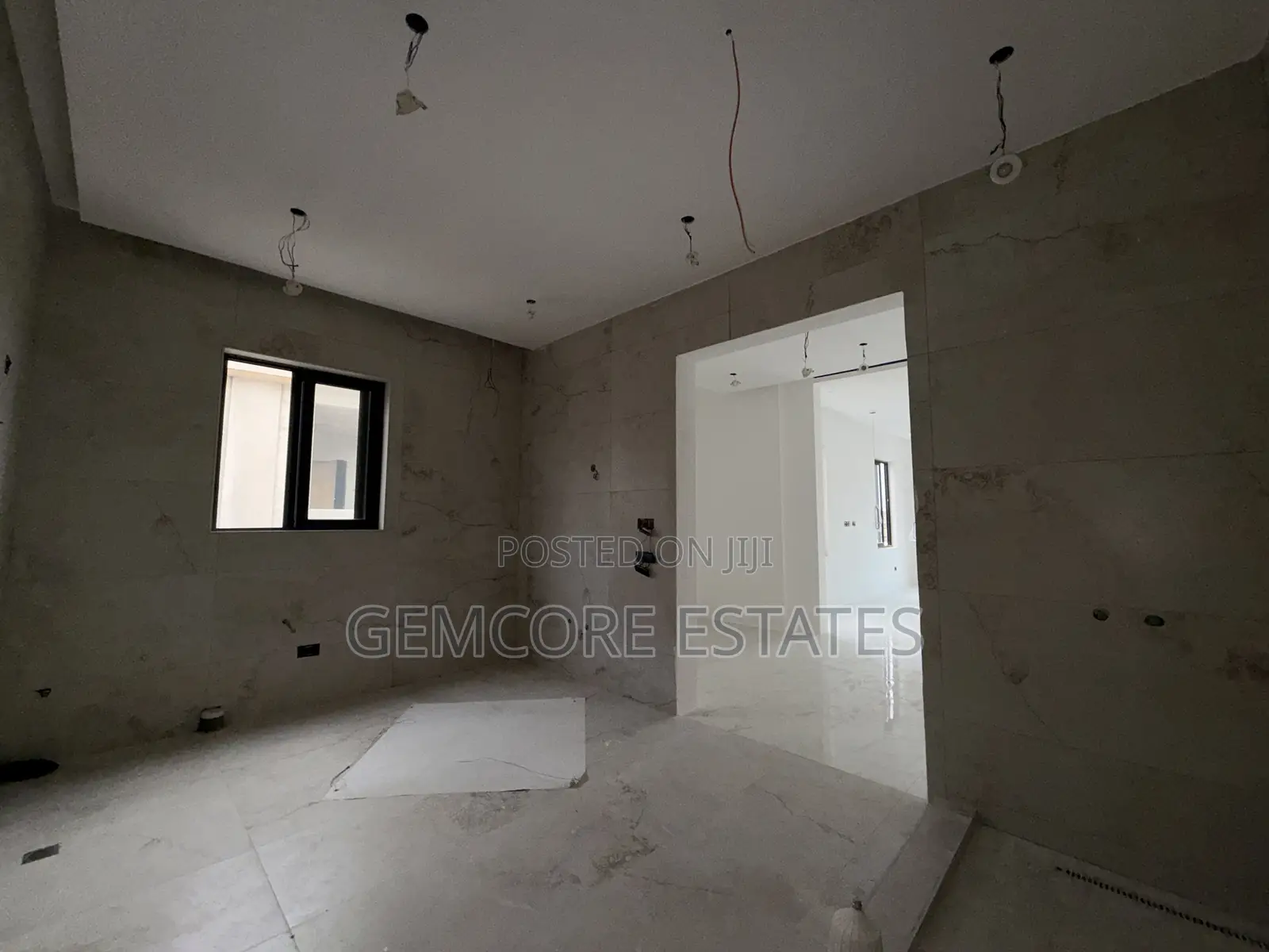 4bdrm House in East Legon for sale