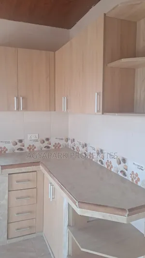 2bdrm Apartment in Doblogono Event, Ga West Municipal for rent