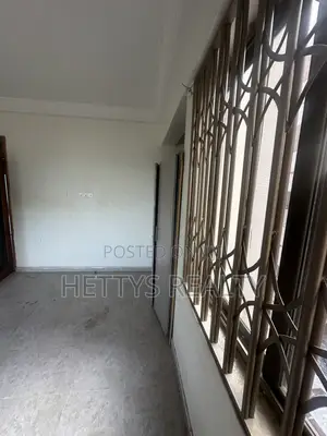 2bdrm Block of Flats in Sakumono for sale