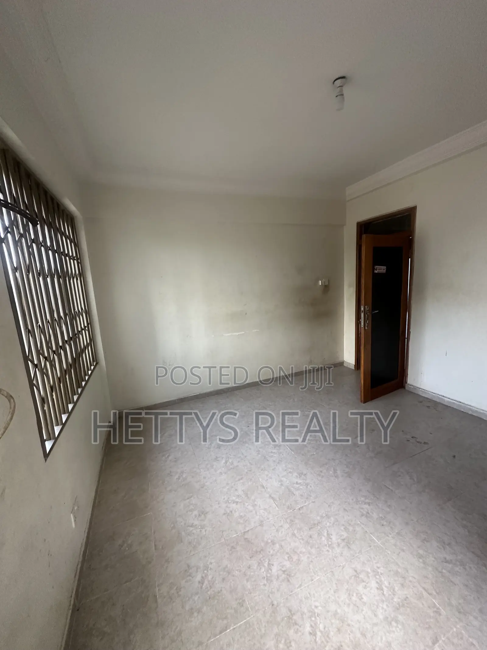 2bdrm Block of Flats in Sakumono for sale