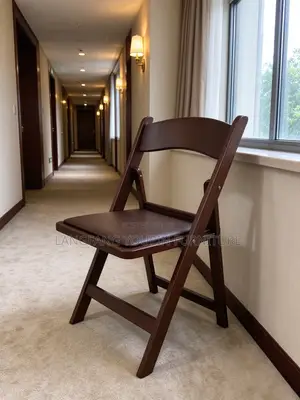 Foldable Banquet Chair, Comfort Seat for Large Gatherings