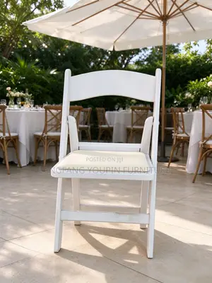 Foldable Banquet Chair, Comfort Seat for Large Gatherings