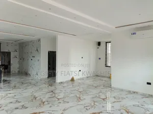 5bdrm House in Daban Newsite, Kumasi Metropolitan for sale