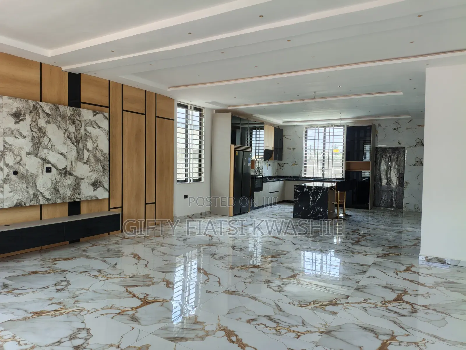 5bdrm House in Daban Newsite, Kumasi Metropolitan for sale