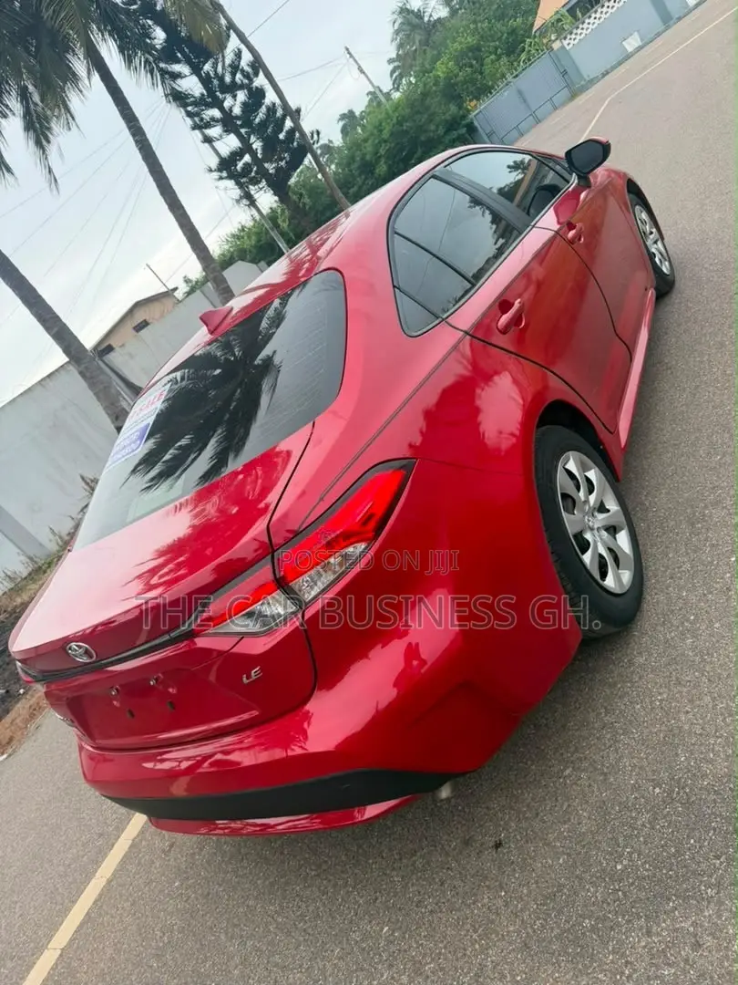 Toyota Corolla LE 2020 Red