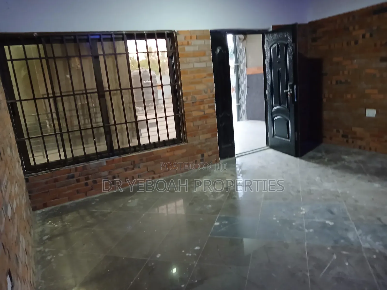 2bdrm Apartment in Spintex Road, Coca Cola for rent