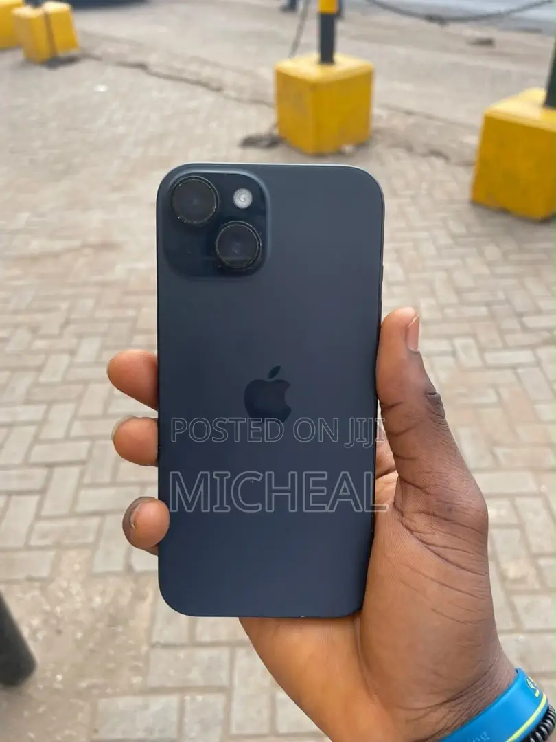 Apple iPhone 15 128 GB Black
