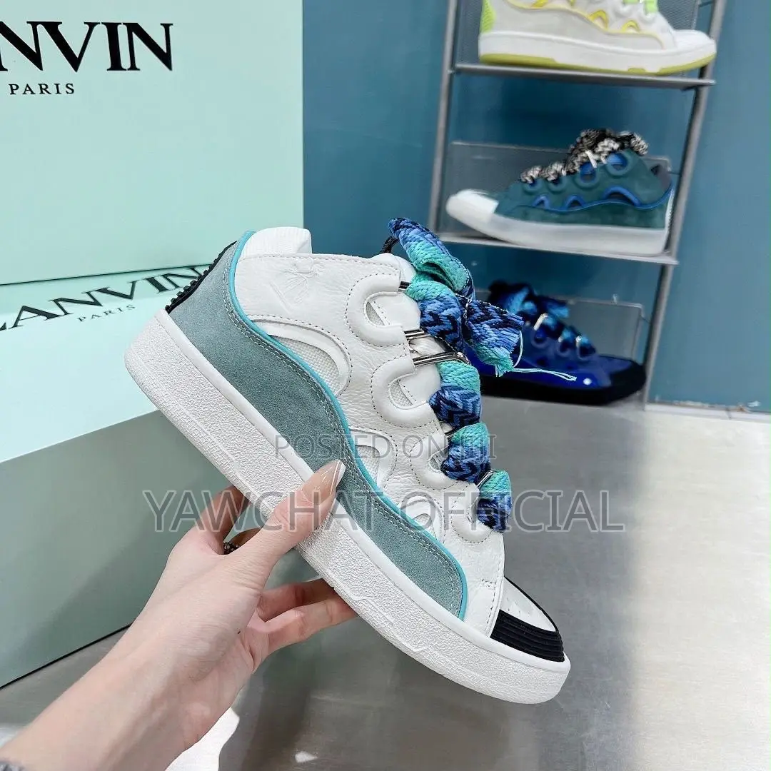 Lanvin Curbs