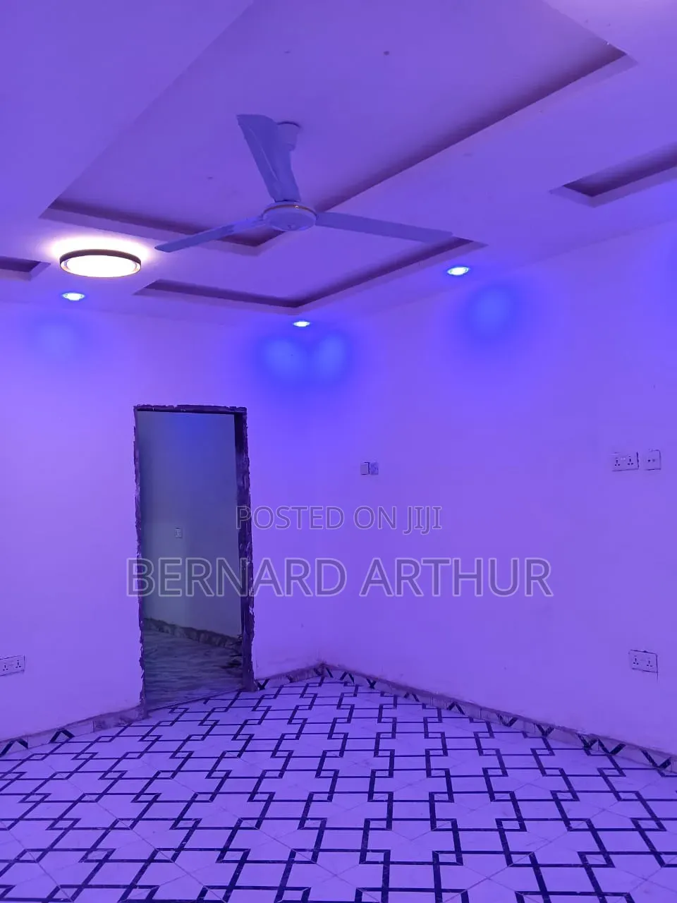 1bdrm Room & Parlour in Bernard Agency, CP for rent