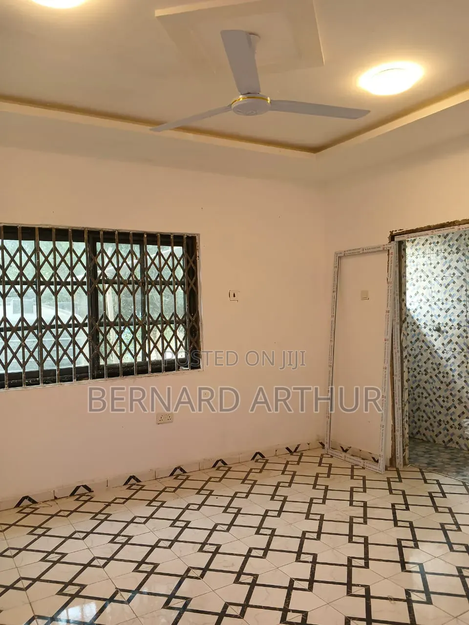 1bdrm Room & Parlour in Bernard Agency, CP for rent
