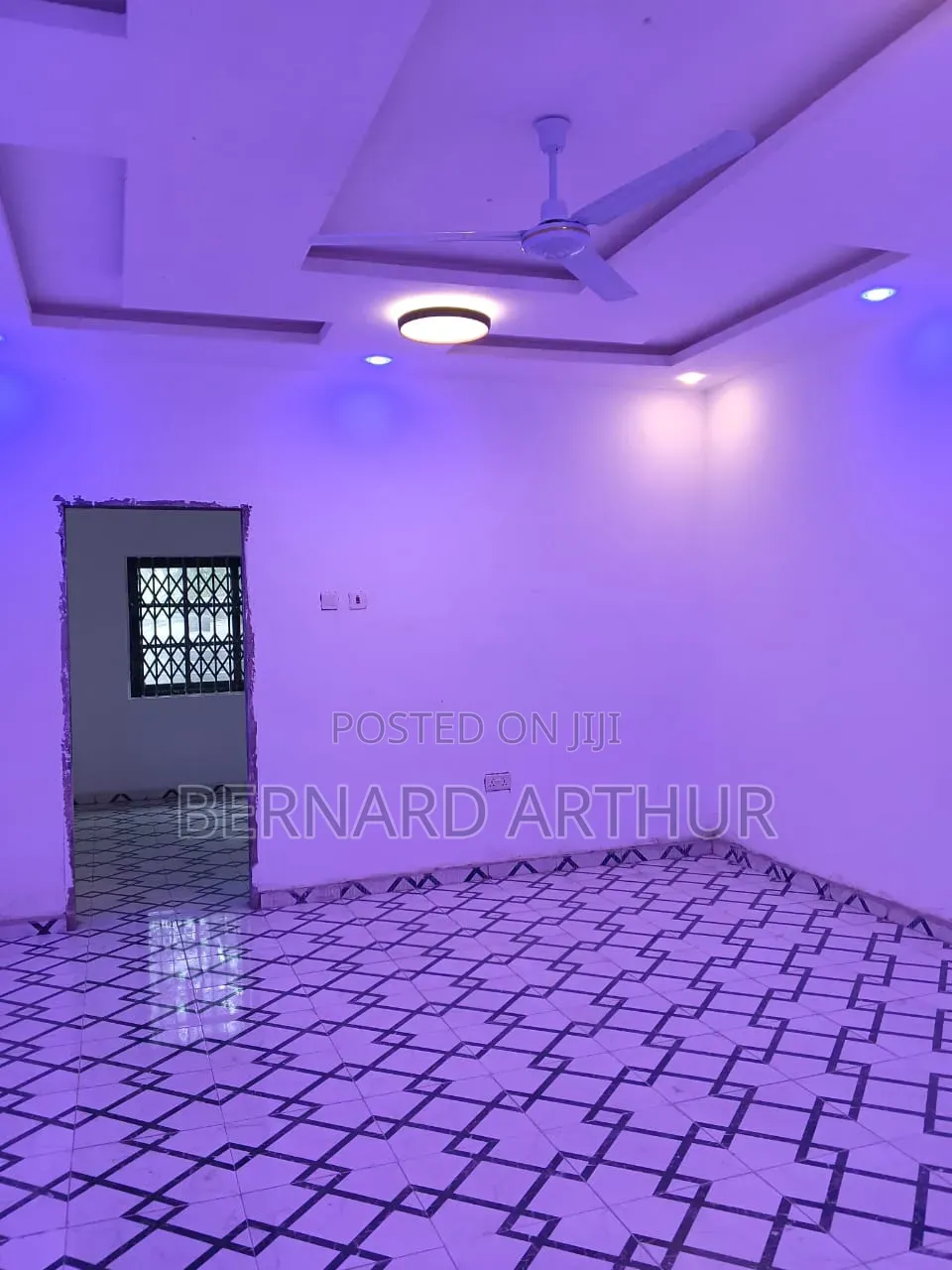1bdrm Room & Parlour in Bernard Agency, CP for rent