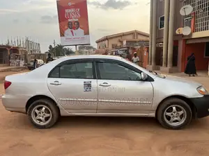 Toyota Corolla 1.8 2008 Silver