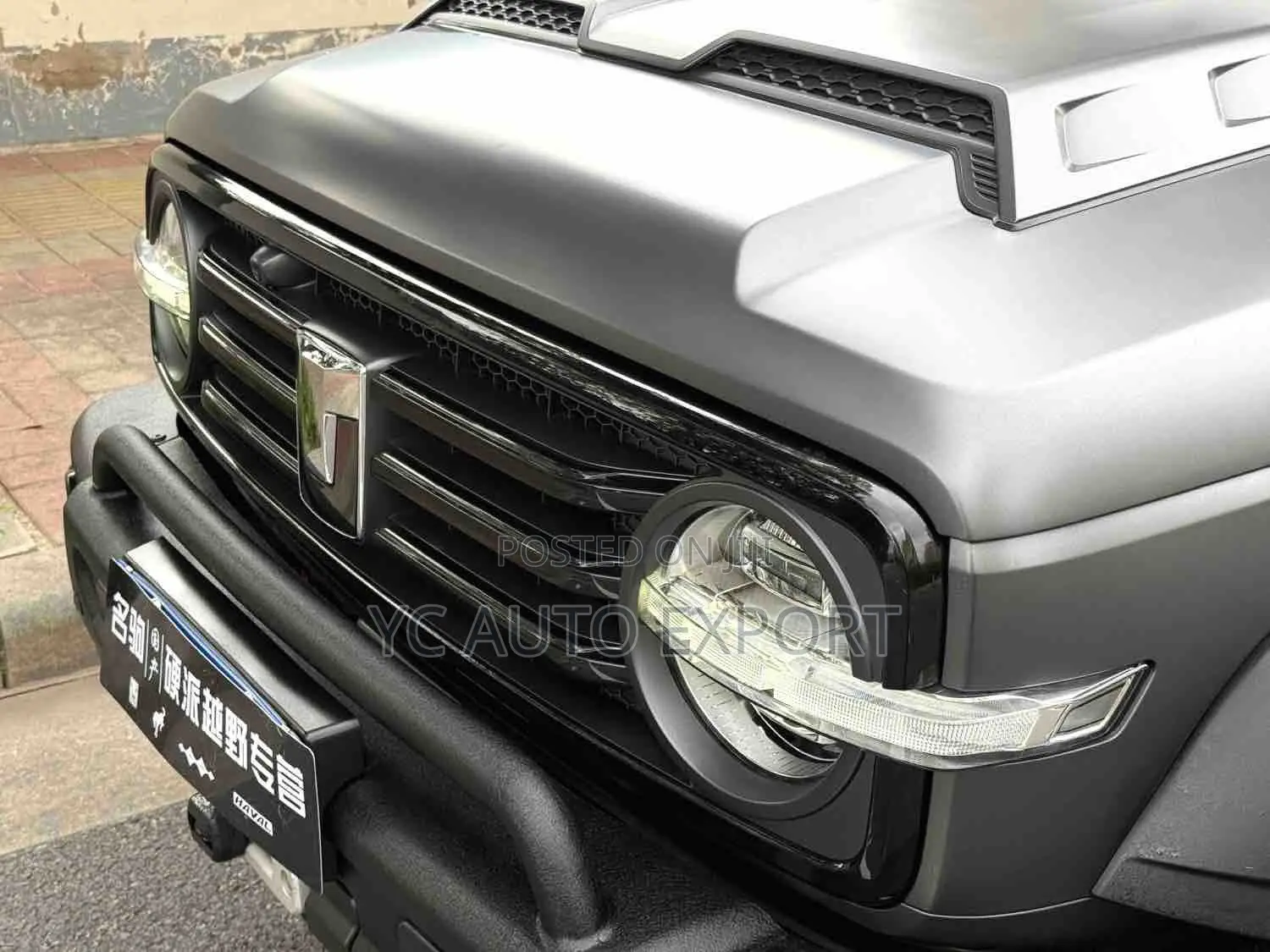 Tank 300 2024 Black