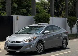 Hyundai Elantra 2015 Silver