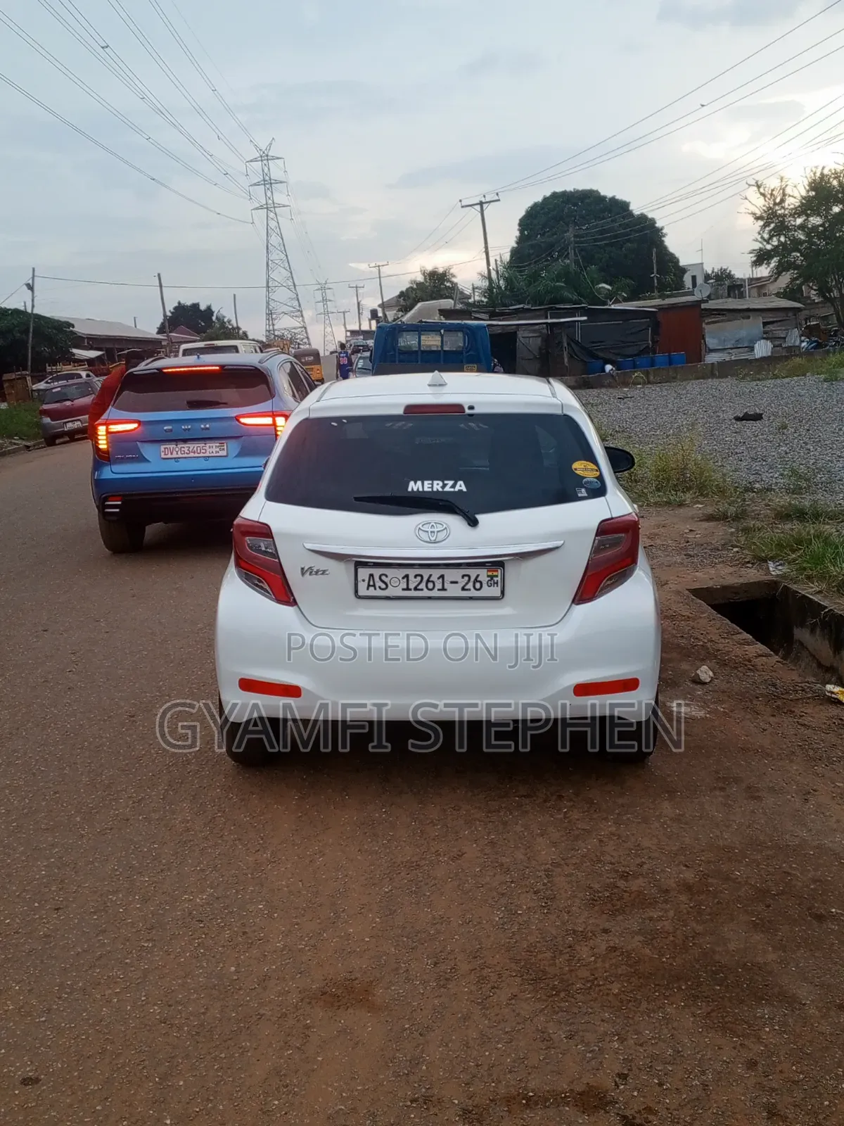 Toyota Vitz 2015 Pearl