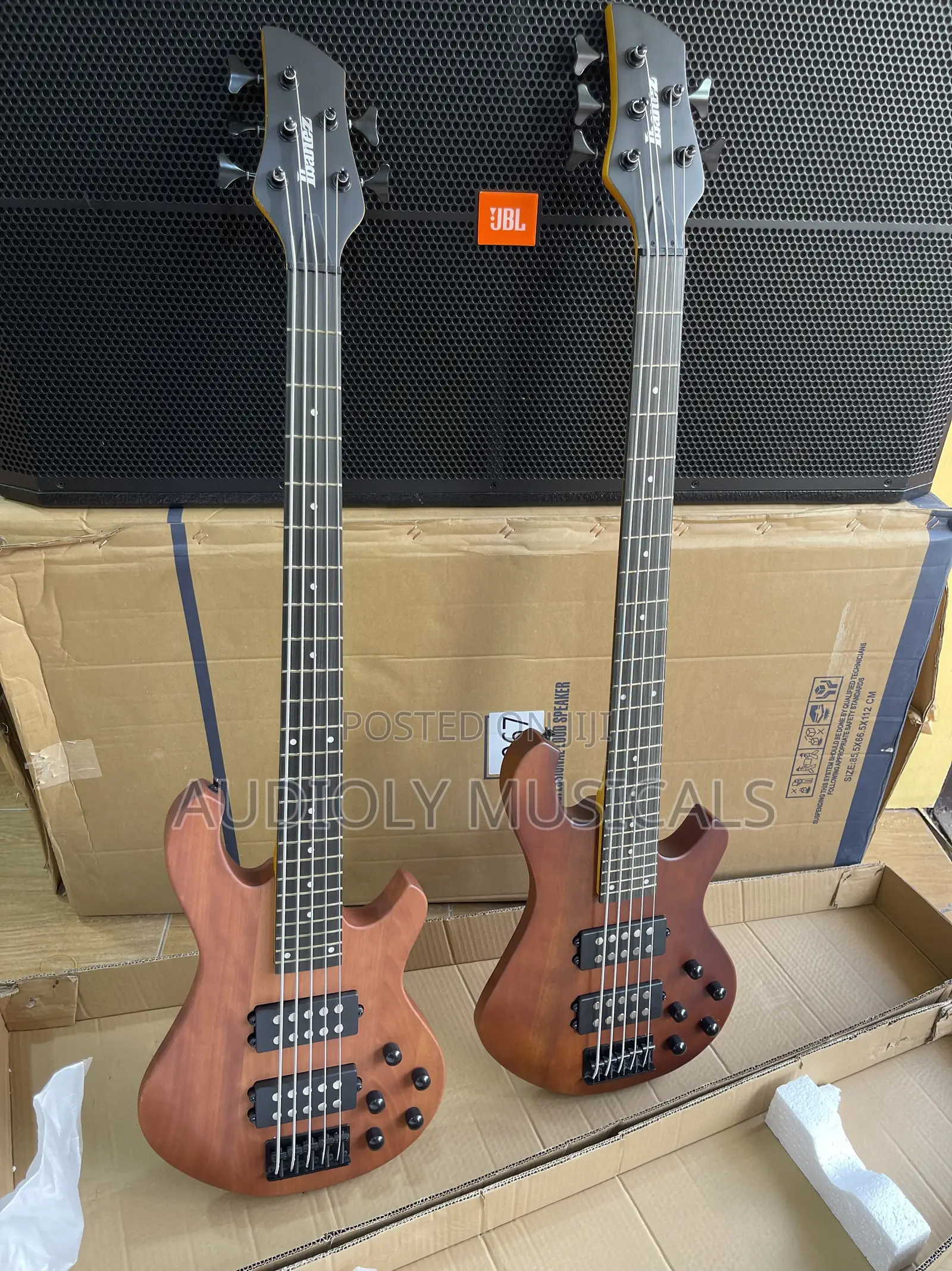 24 Frets IBANEZ Active Bass Guitar