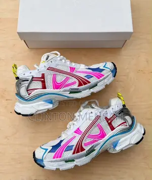 Balenciaga Runner