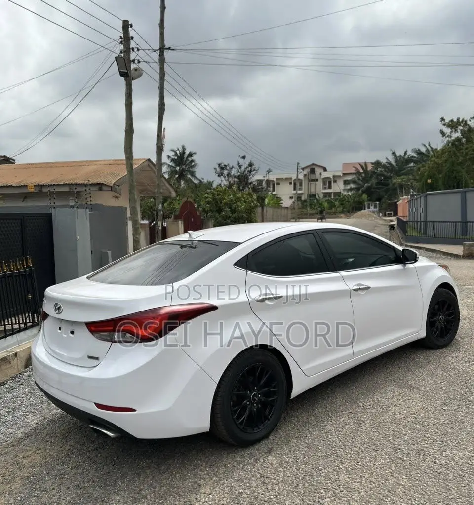 Hyundai Elantra 2014 White
