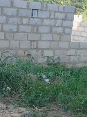 3bdrm House in Kuntenase Petransa, Bosomtwe for sale