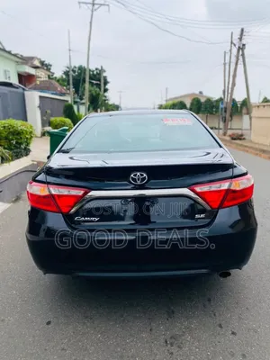 Toyota Camry SE 4dr Sedan (2.5L 4cyl 6A) 2017 Black