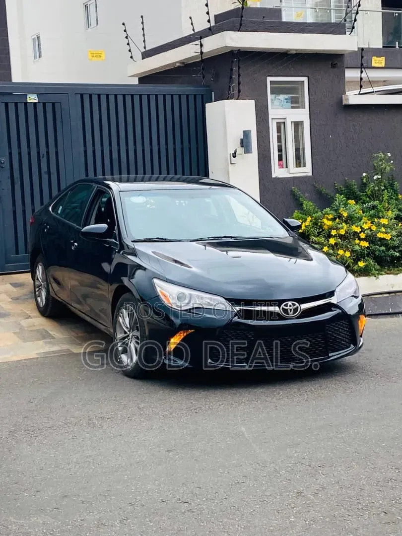 Toyota Camry SE 4dr Sedan (2.5L 4cyl 6A) 2017 Black