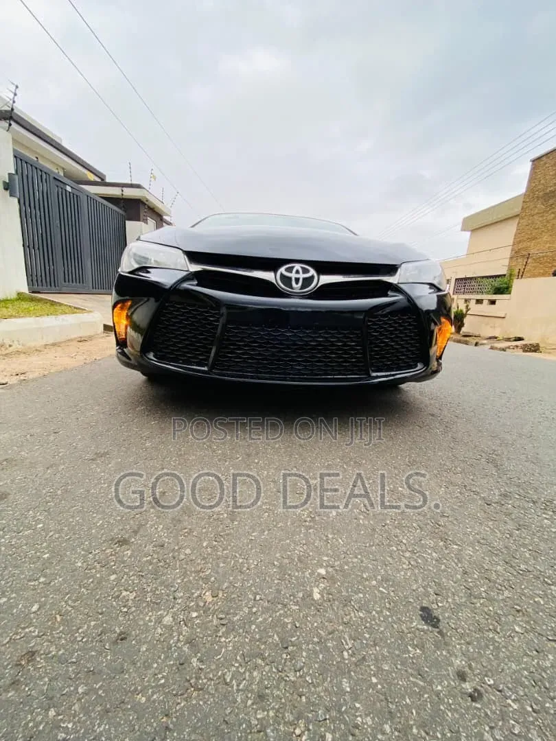Toyota Camry SE 4dr Sedan (2.5L 4cyl 6A) 2017 Black