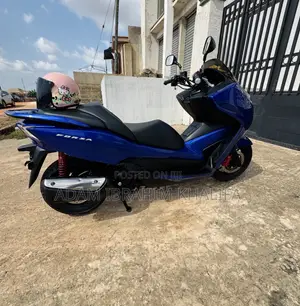 Honda Forza 2016 Blue