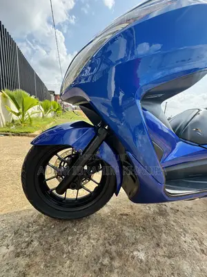 Honda Forza 2016 Blue