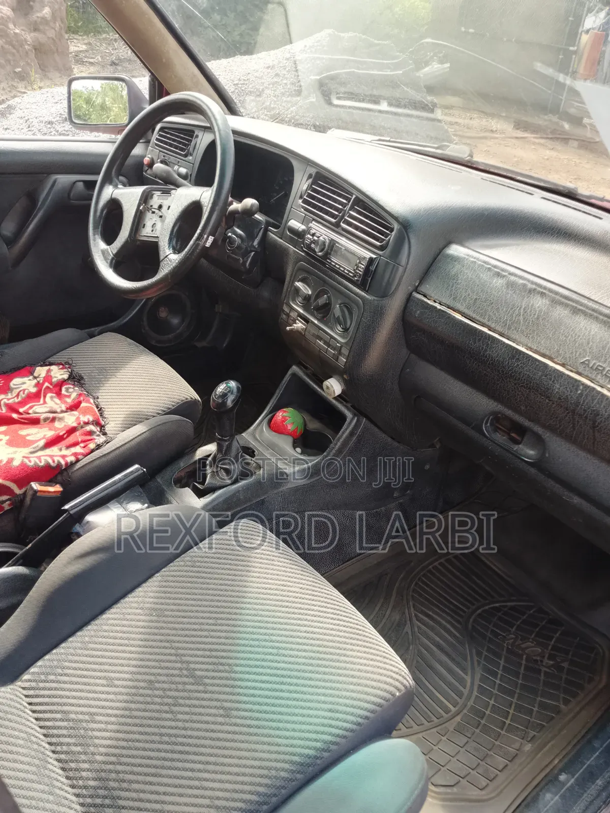 Volkswagen Jetta 1999 Red